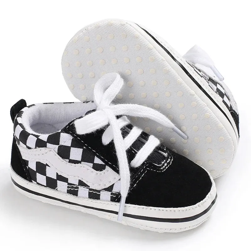 Classic Canvas Sneakers for Boys and Girls Great First Walking Shoes (0-18M)