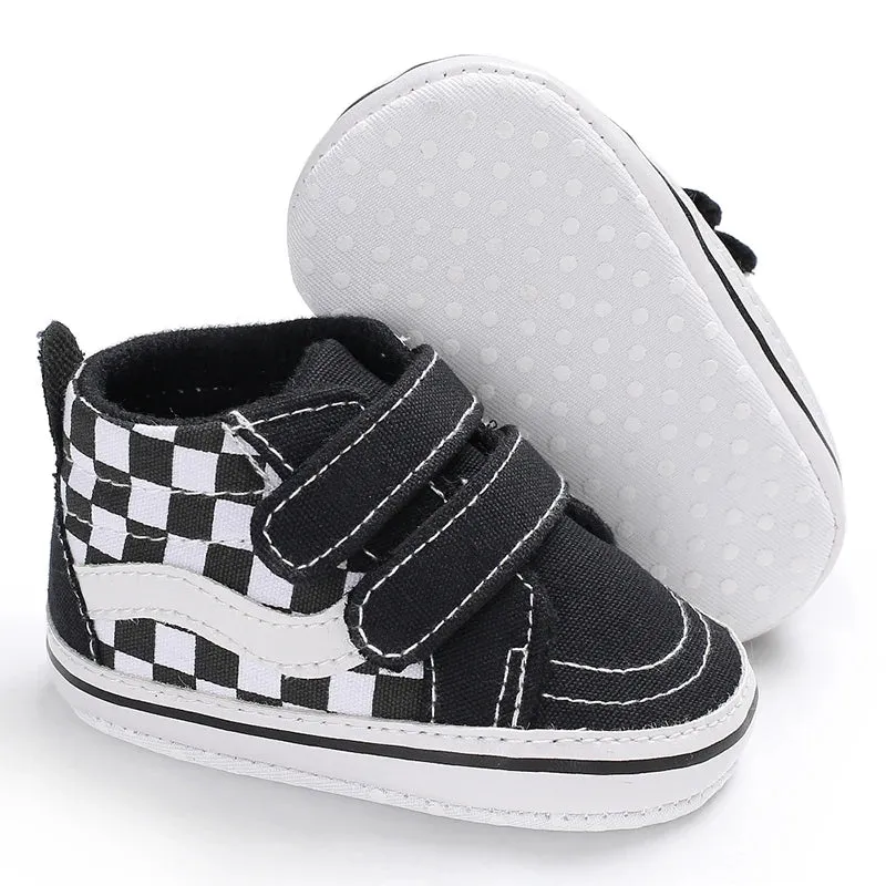 Classic Canvas Sneakers for Boys and Girls Great First Walking Shoes (0-18M)