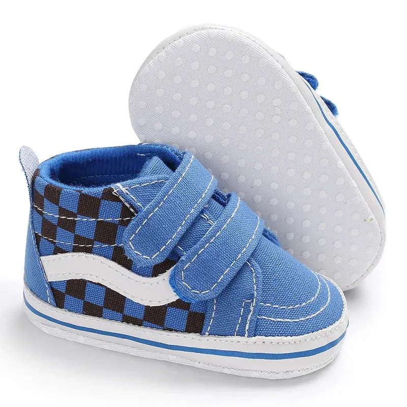 Classic Canvas Sneakers for Boys and Girls Great First Walking Shoes (0-18M)