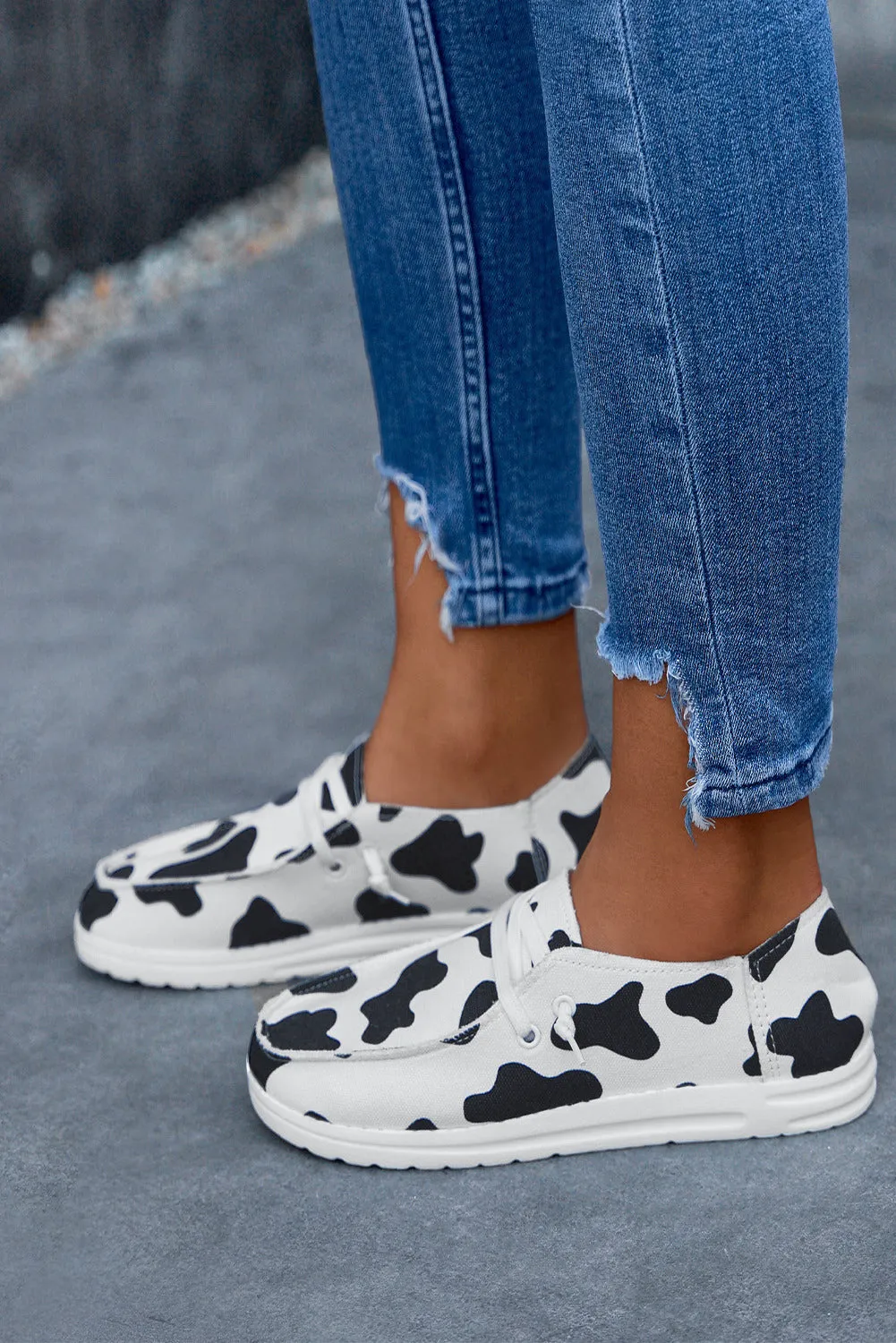 Cow Print Shoes Canvas for Women Lace Up Slip-Ons Flats Loafers Sneakers